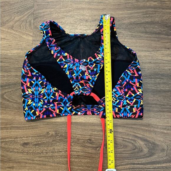 TYR Multicolor Geometric Pattern Swim Top TYR Size Small - Picture 4 of 5